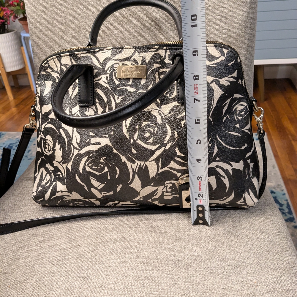 Kate Spade Black and Cream Rose Satchel - Picture 4 of 7